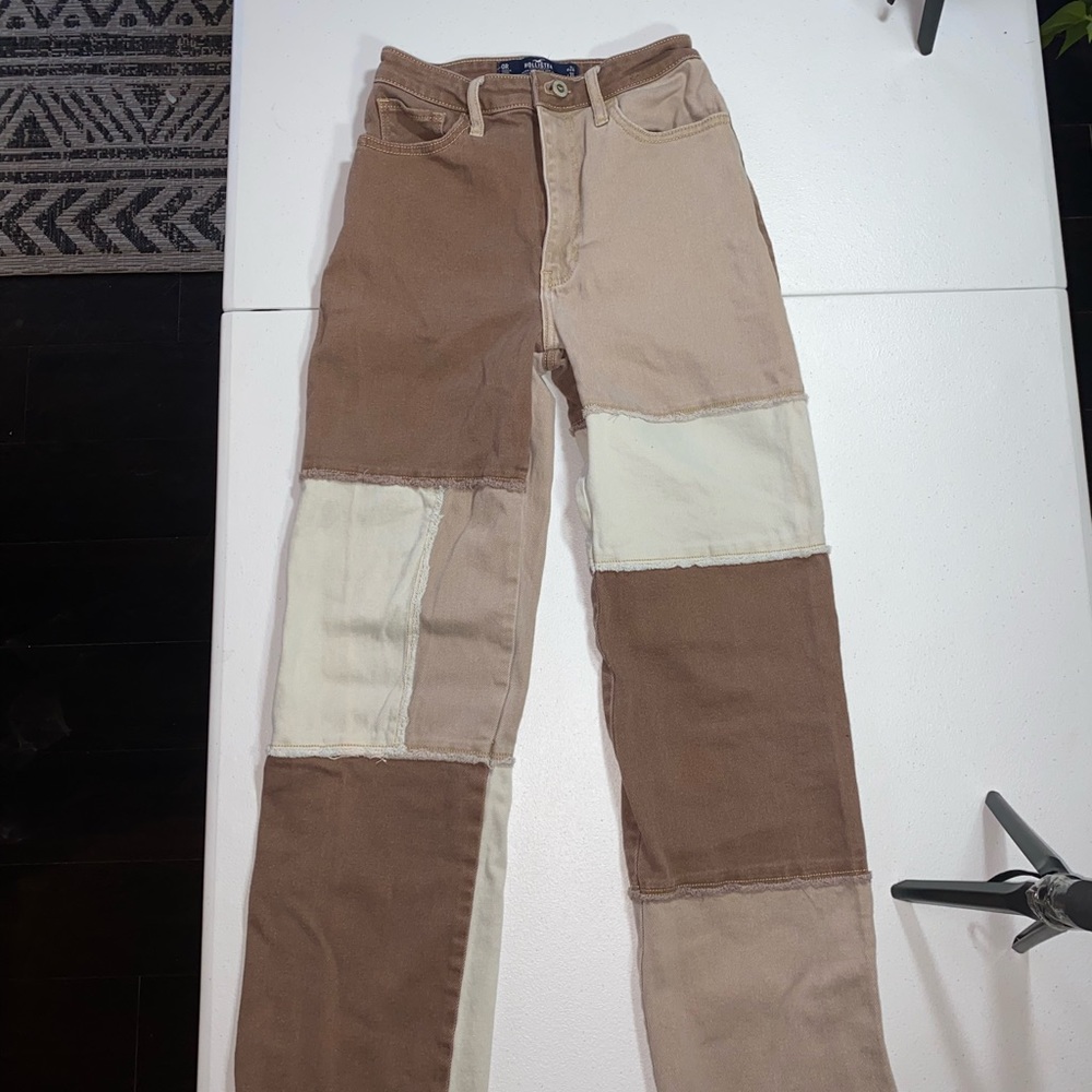 Hollister Women’s Ultra High Rise Dad Patchwork Pants | Size W24 x L31 - Picture 4 of 11